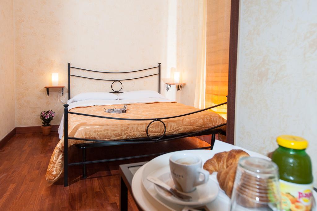 Hotel Residenza Laterano à Rome Extérieur photo